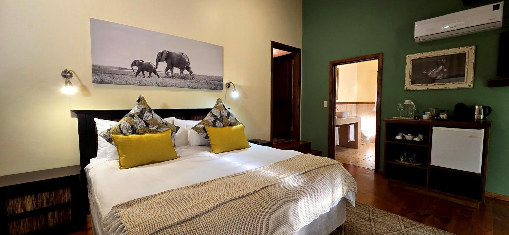 Elephant Hide Of Knysna Guest Lodge Zewnętrze zdjęcie